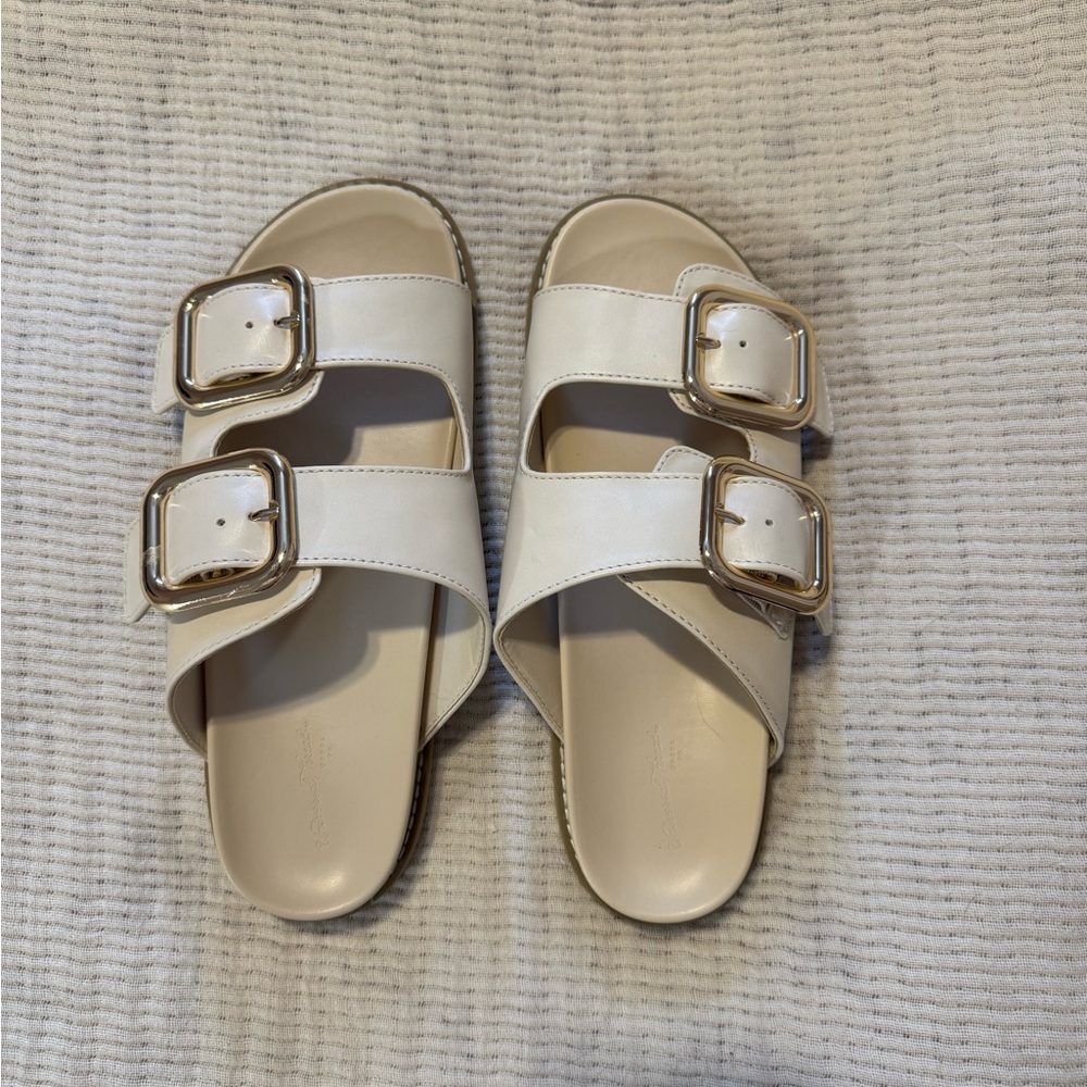 Universal Thread White Sandals with Gold Buckles